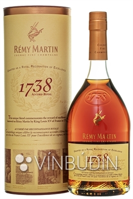 Remy Martin 1738 í öskju
