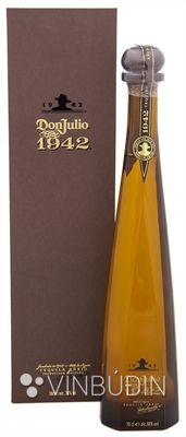 Don Julio 1942 í öskju